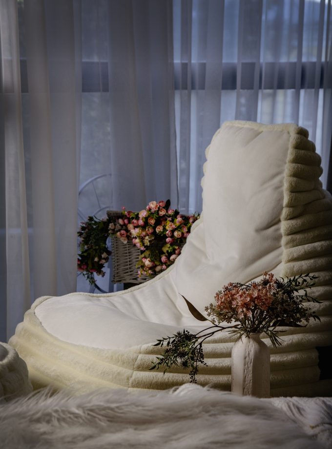 White Soft Bean Bag and Pouf